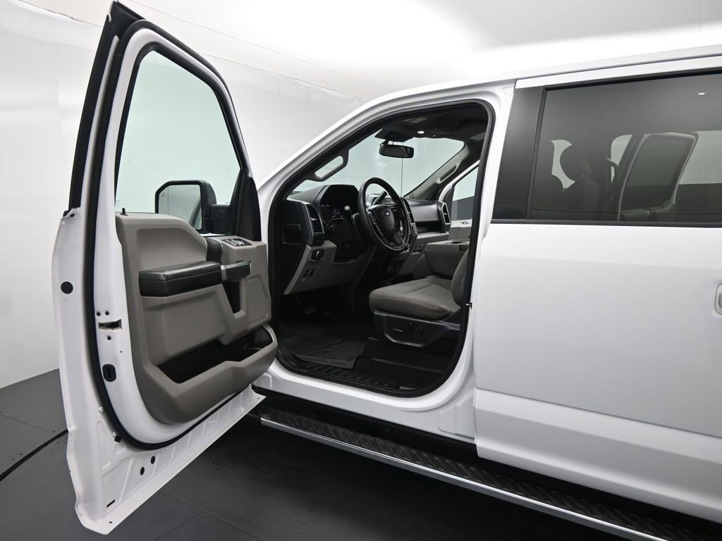 Certified 2019 Ford F150 XLT w/ Equipment Group 302A Luxury image 37