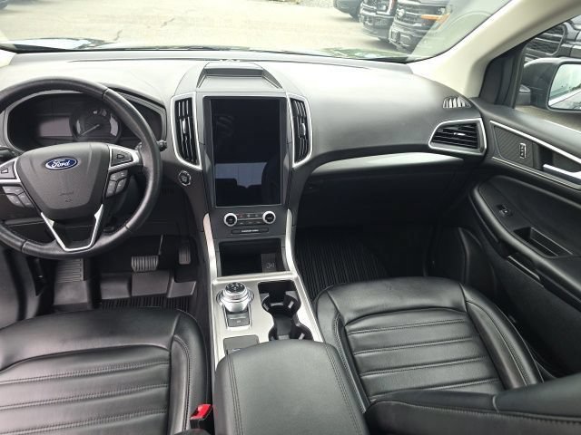 Certified 2023 Ford Edge SEL w/ Convenience Package AWD/4WD image 17
