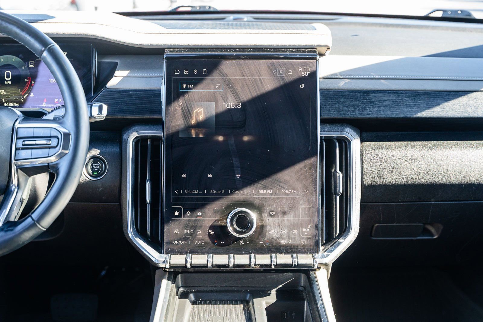 Used 2024 GMC Acadia Elevation w/ Black Edition image 30