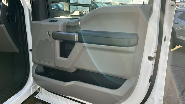 Certified 2022 Ford F350 XLT w/ XLT Premium Package image 10