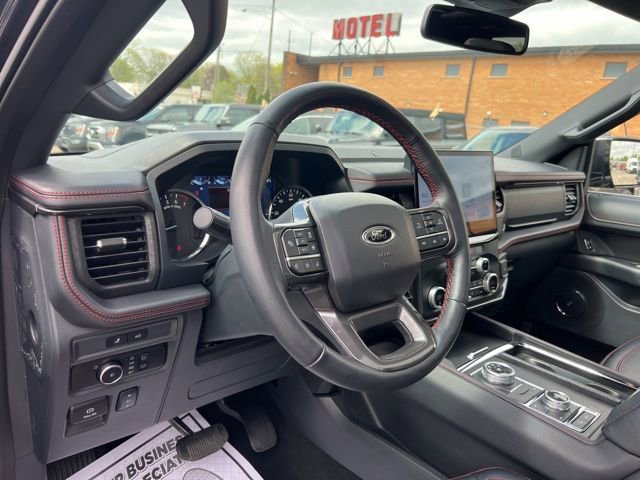 Certified 2024 Ford Expedition Limited AWD/4WD image 7