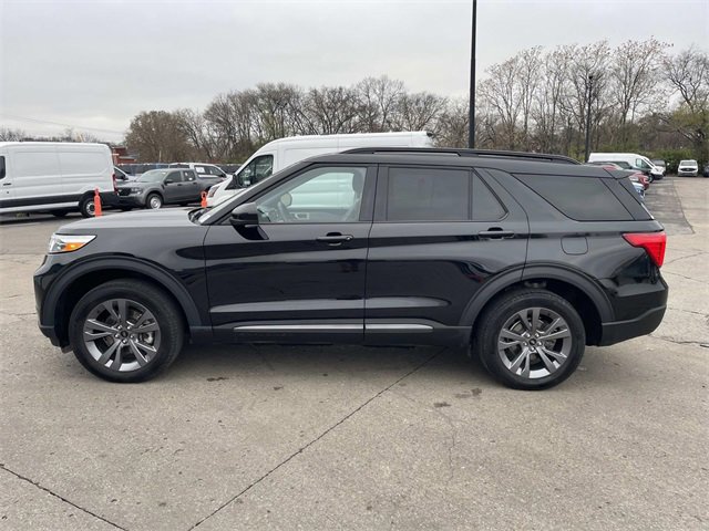 Certified 2023 Ford Explorer XLT w/ Equipment Group 202A image 6