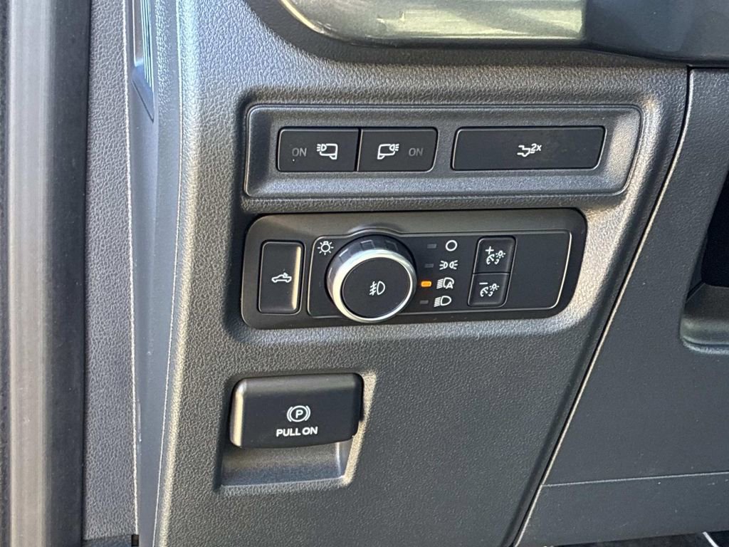 Certified 2022 Ford F150 XLT w/ Equipment Group 302A High image 22