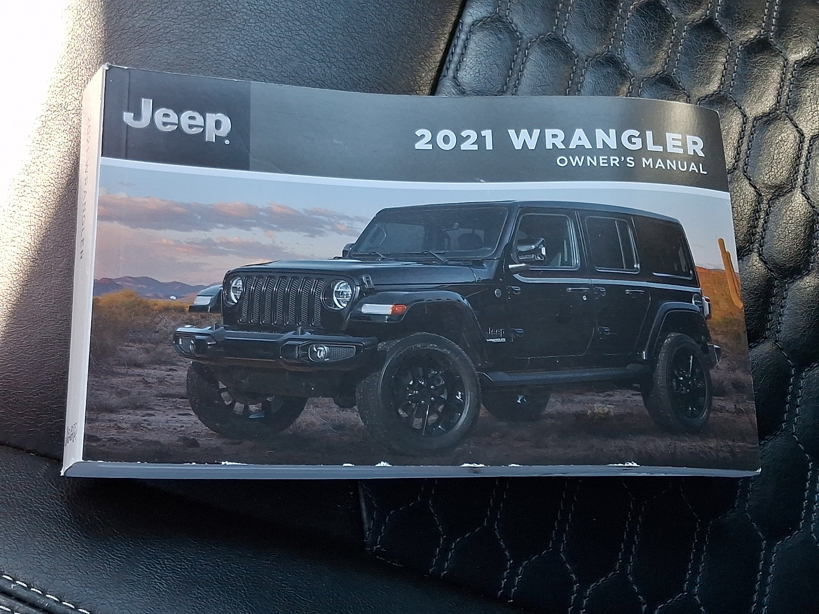 Used 2021 Jeep Wrangler Unlimited Sport AWD/4WD image 26