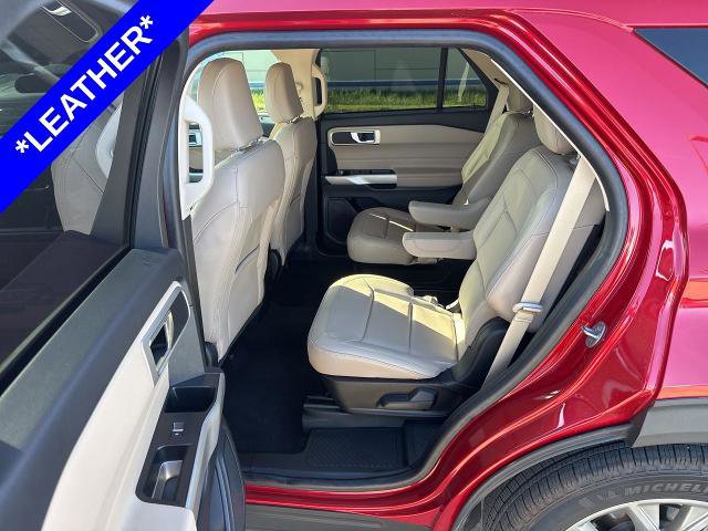 Certified 2023 Ford Explorer XLT w/ Equipment Group 202A image 7