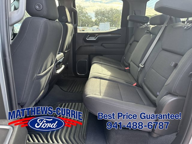 Used 2023 GMC Sierra 1500 Elevation w/ X31 Off-Road Package AWD/4WD image 11