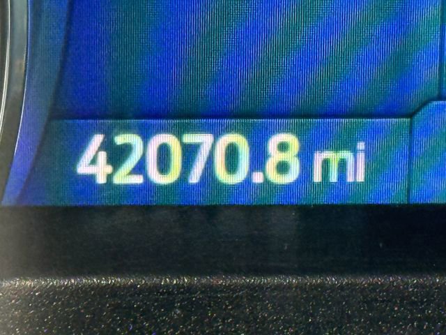 Certified 2022 Ford F150 XLT w/ Equipment Group 302A High image 26