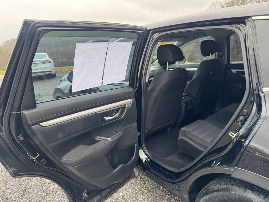 Used 2018 Honda CR-V LX image 11