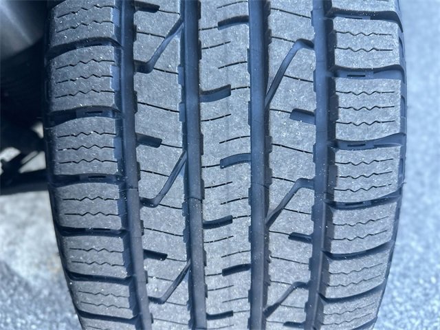 Used 2024 Cadillac Escalade ESV Sport w/ LPO, ONYX Package image 11