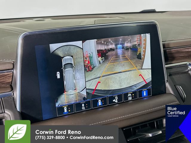 Used 2024 Chevrolet Suburban Z71 w/ Z71 Off-Road Package AWD/4WD image 17