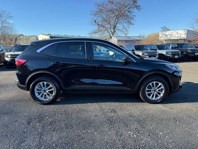 Certified 2022 Ford Escape SE w/ Convenience Package image 3