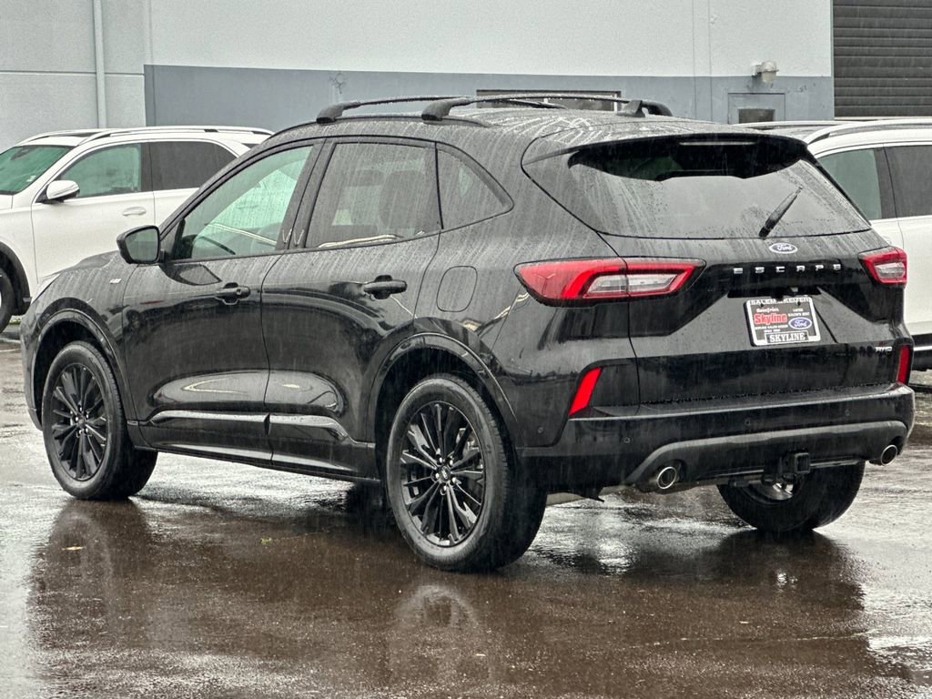 Certified 2024 Ford Escape ST-Line Elite w/ Premium Technology Package image 5