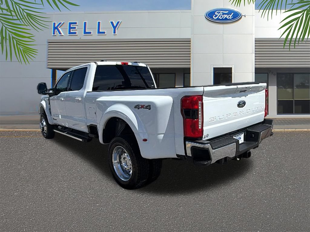 Certified 2025 Ford F450 Lariat AWD/4WD image 3