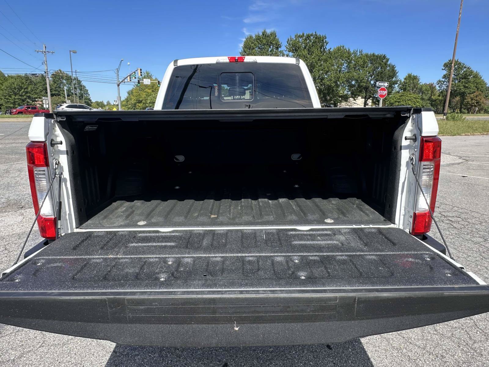 Certified 2019 Ford F250 Lariat w/ Chrome Package AWD/4WD image 28