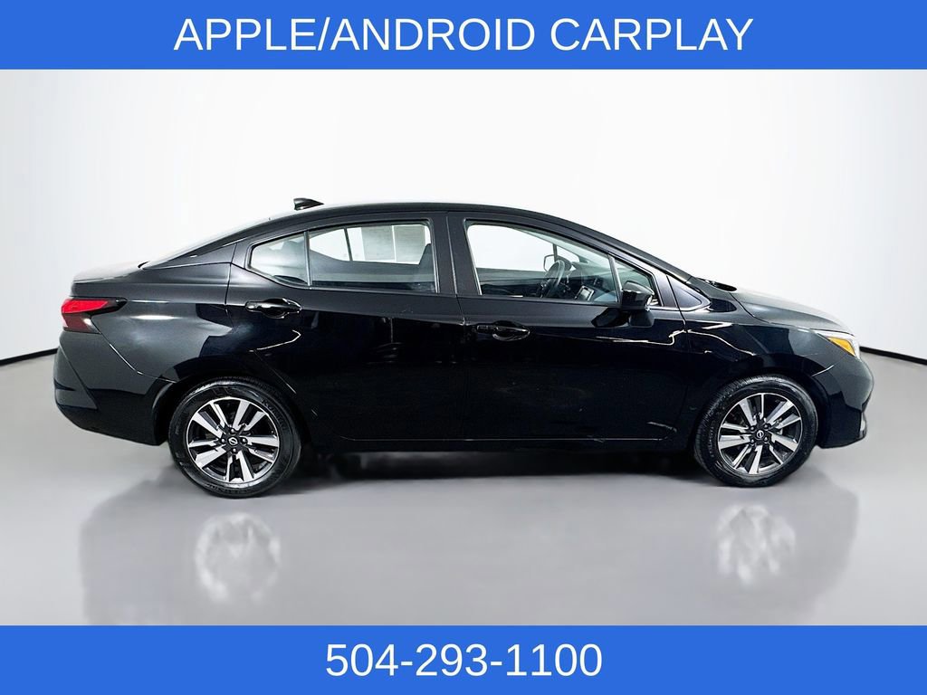 Used 2025 Nissan Versa SV image 2