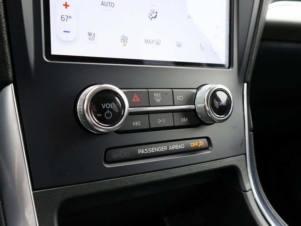 Certified 2022 Ford Edge Titanium image 38