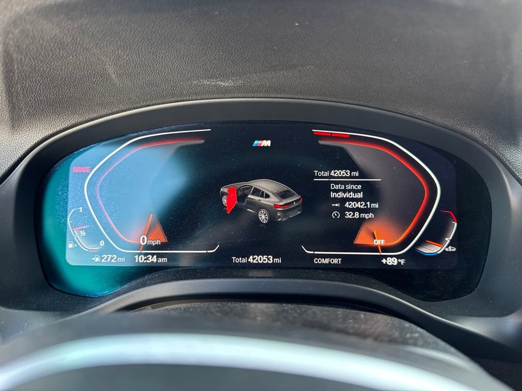 Used 2024 BMW X4 xDrive30i w/ M Sport Package AWD/4WD image 10
