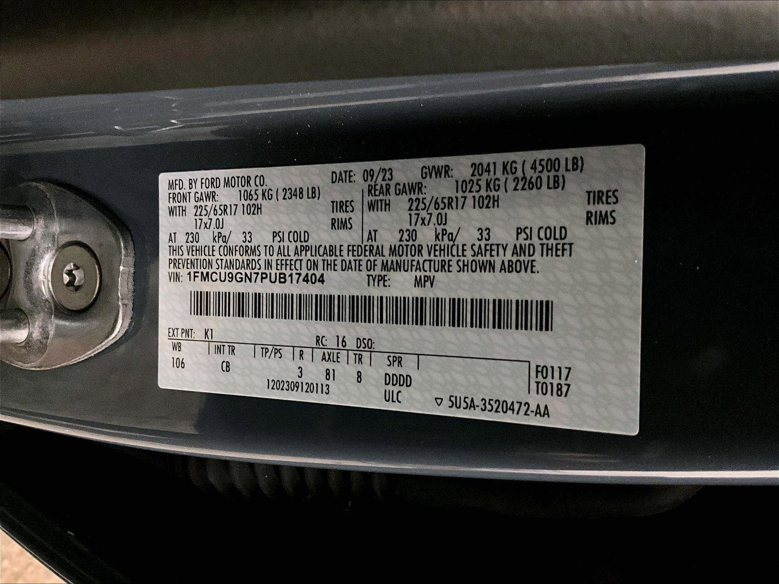 Certified 2023 Ford Escape Active AWD/4WD image 32