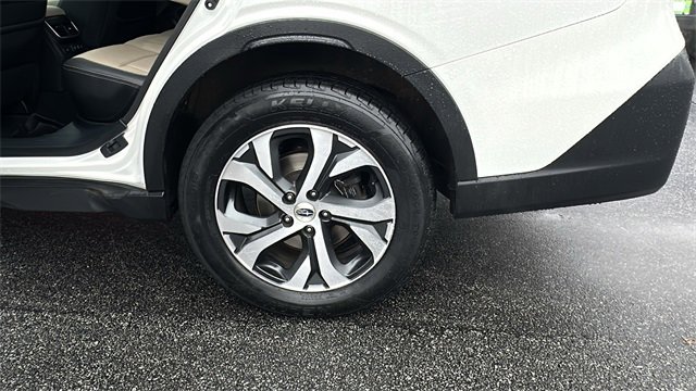 Used 2022 Subaru Outback Limited image 19