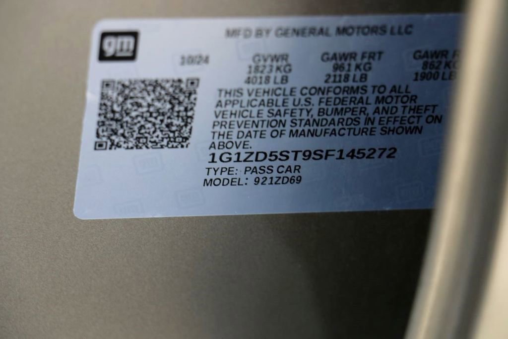 Used 2025 Chevrolet Malibu LT FWD image 29