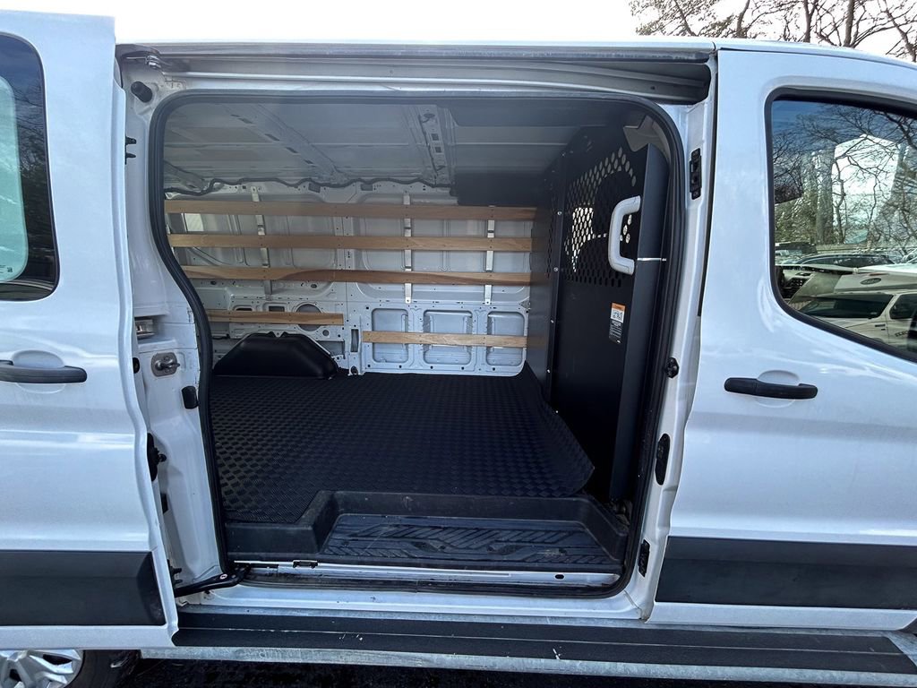 Certified 2024 Ford Transit 250 Low Roof w/ Exterior Upgrade Package RWD image 12