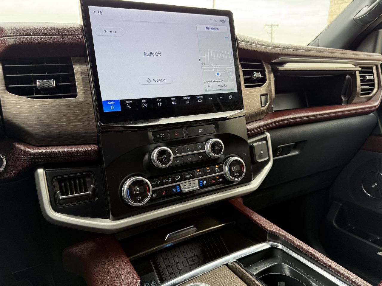 Certified 2024 Ford Expedition Limited RWD image 16
