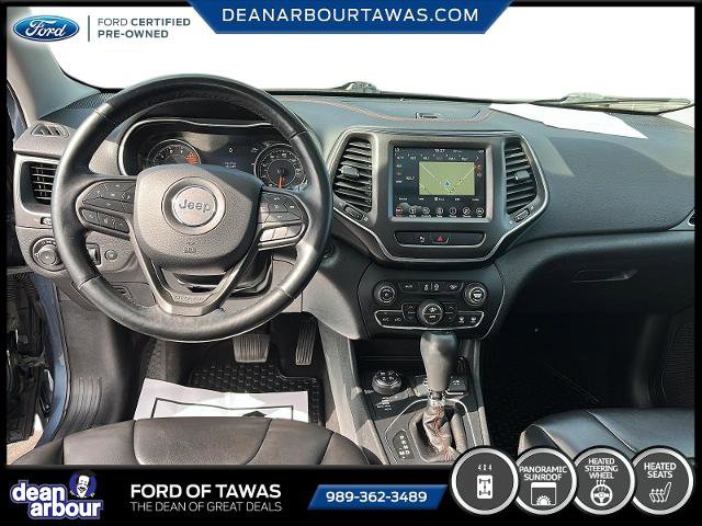 Used 2019 Jeep Cherokee Trailhawk w/ Comfort & Convenience Group AWD/4WD image 3