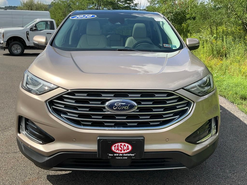 Certified 2020 Ford Edge Titanium AWD/4WD image 29