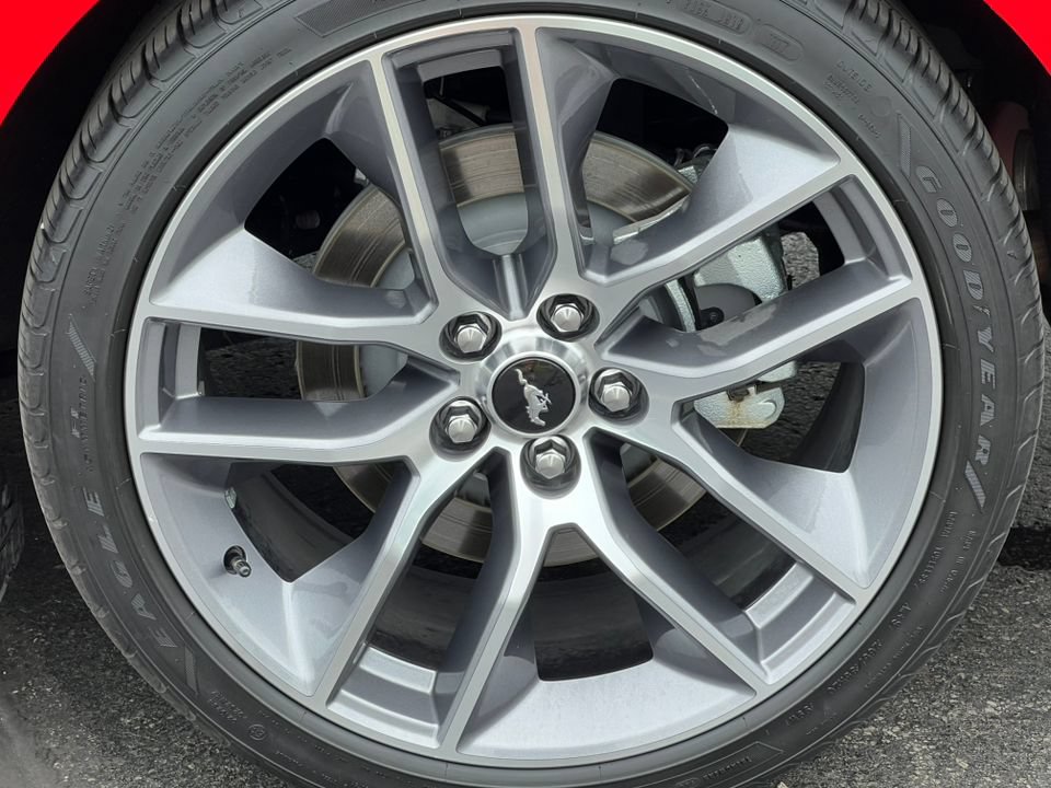 Certified 2017 Ford Mustang GT Premium w/ Equipment Group 401A RWD image 10
