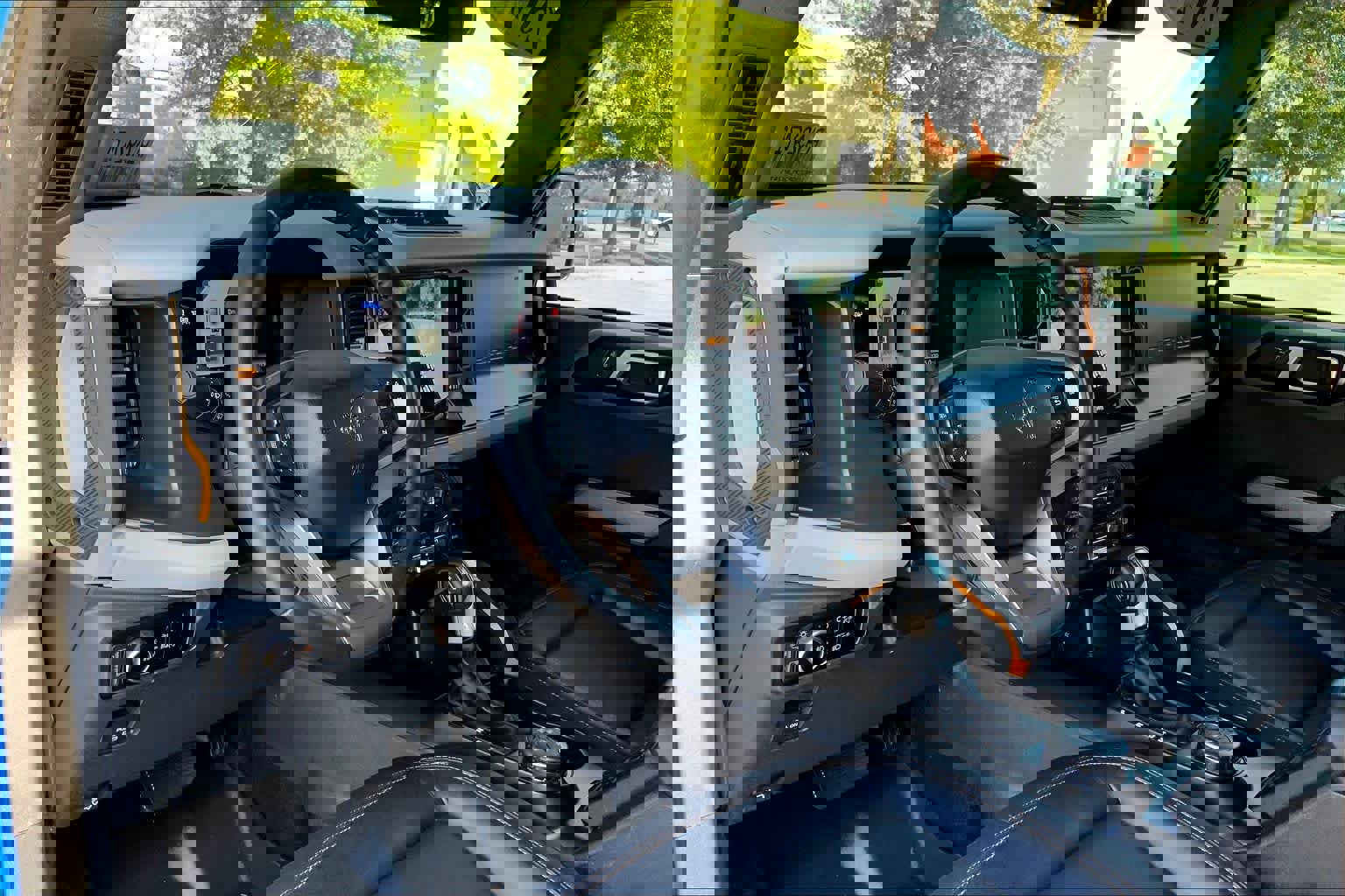 Certified 2023 Ford Bronco Badlands image 17