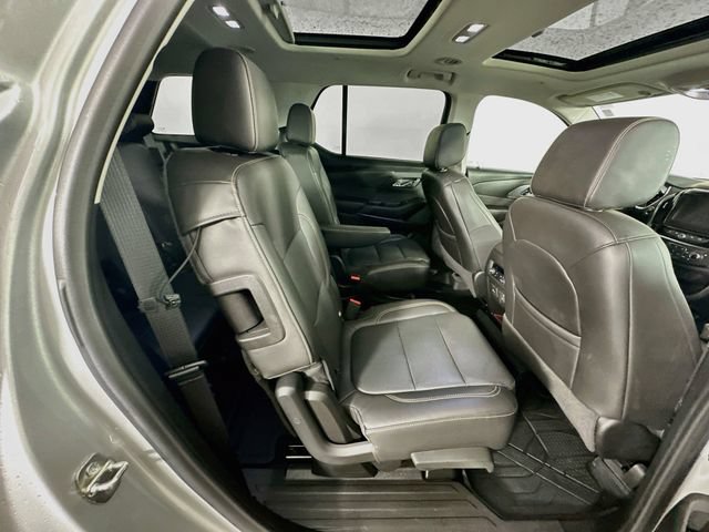 Used 2021 Chevrolet Traverse Premier w/ Redline Edition FWD image 34