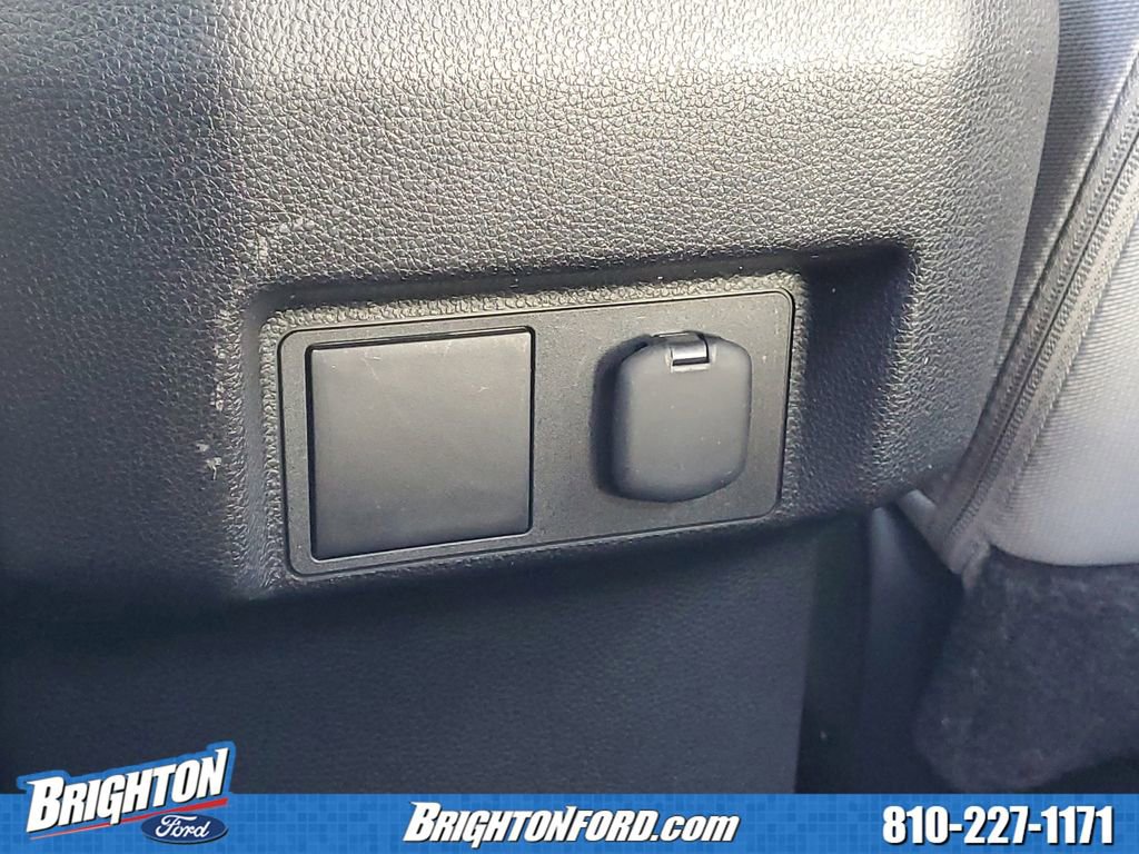 Used 2025 Toyota Tacoma TRD Sport image 11