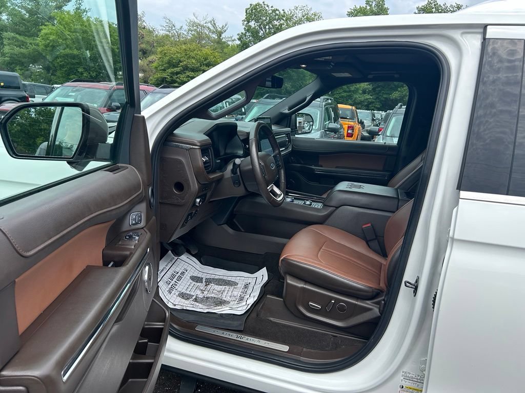 Certified 2022 Ford Expedition Max King Ranch AWD/4WD image 15