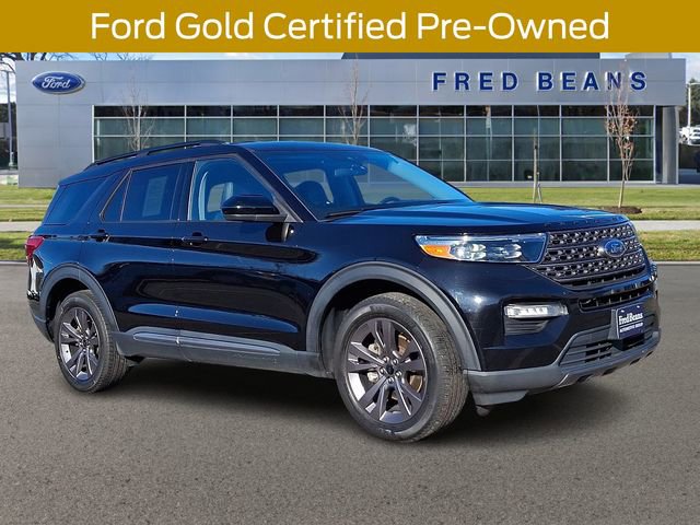 Certified 2022 Ford Explorer XLT w/ Equipment Group 202A