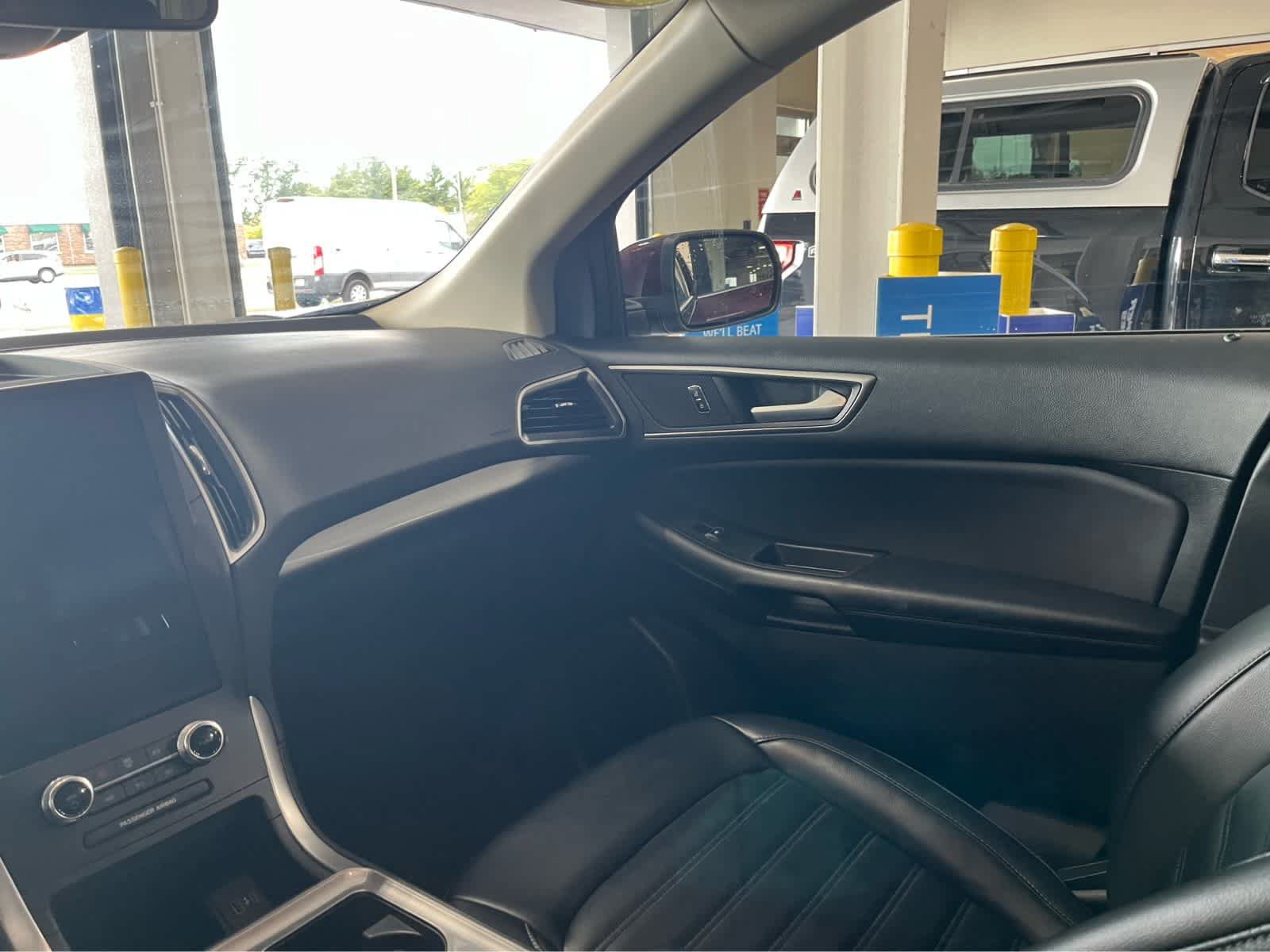 Certified 2023 Ford Edge SEL w/ Convenience Package AWD/4WD image 17