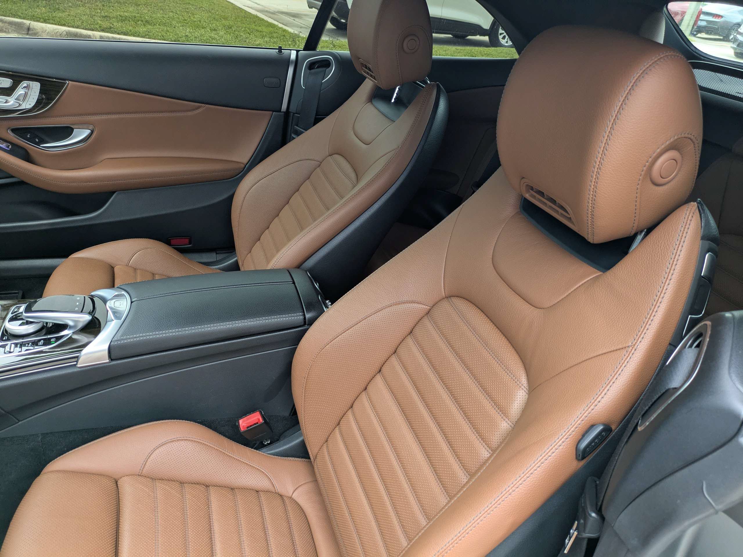 Used 2019 Mercedes-Benz C 300 4MATIC Cabriolet image 15