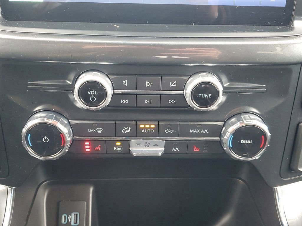 Certified 2022 Ford F150 XLT w/ Equipment Group 302A High image 29