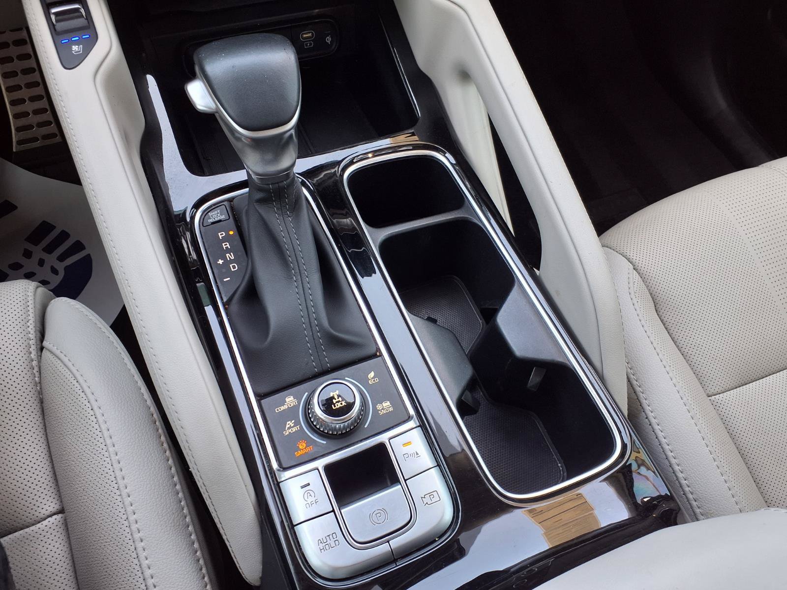 Used 2024 Kia Telluride SX AWD/4WD image 24