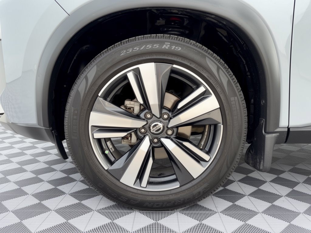 Used 2021 Nissan Rogue SL w/ Premium Package FWD image 13