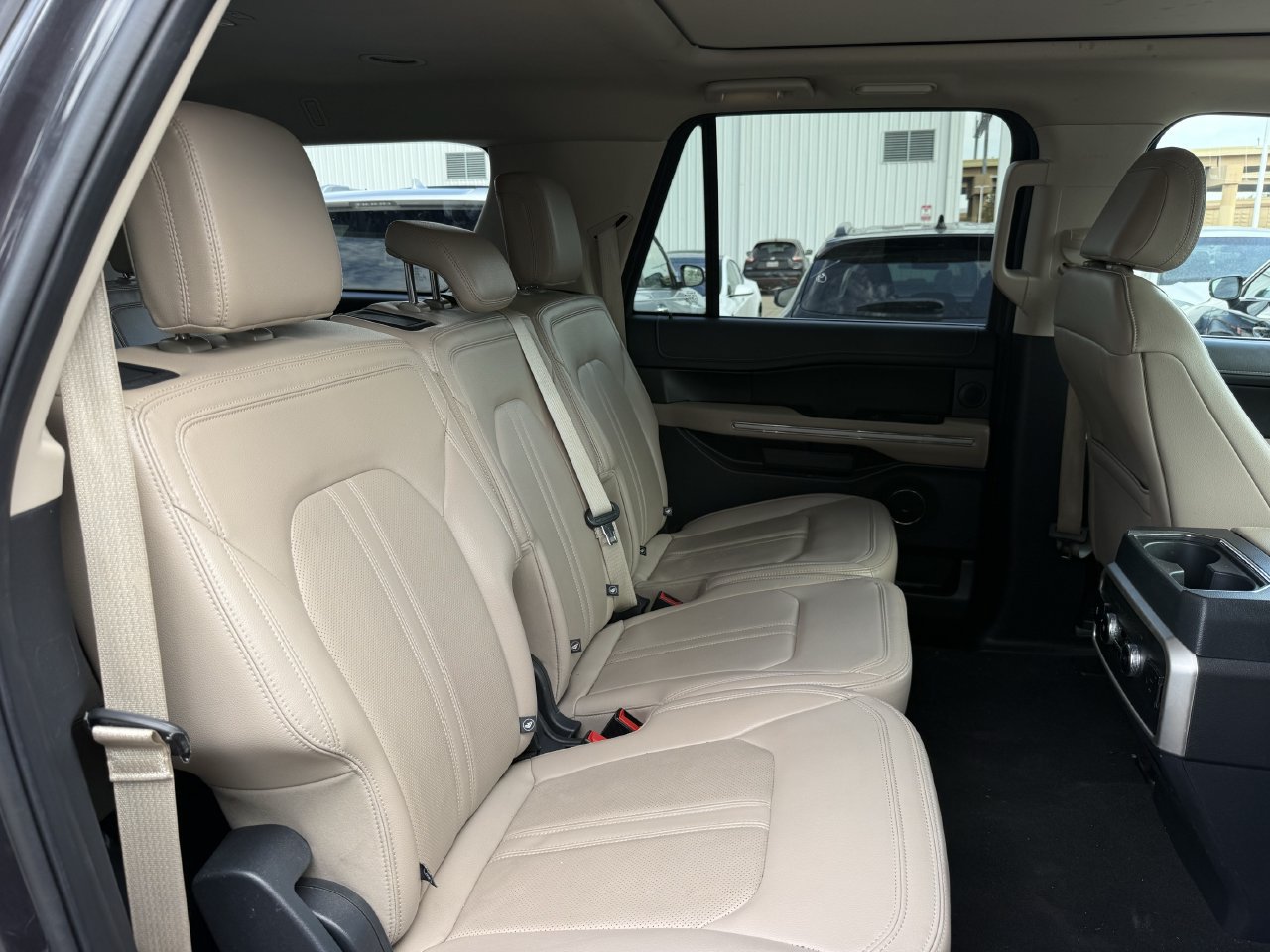 Certified 2024 Ford Expedition Max Limited RWD image 34