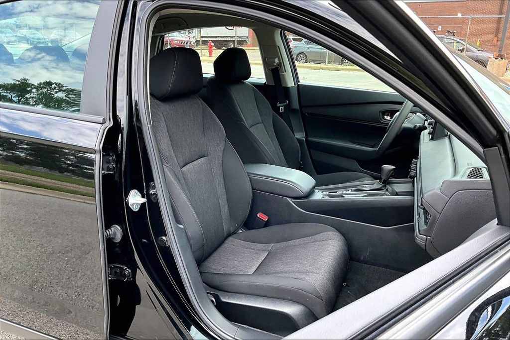 Used 2023 Honda Accord LX image 7