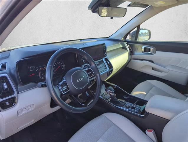 Used 2022 Kia Sorento SX image 8