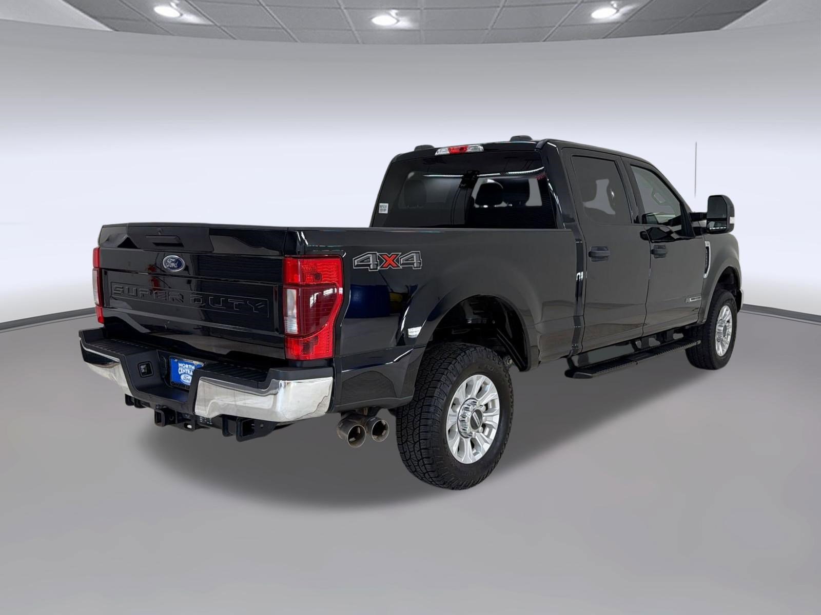 Certified 2022 Ford F250 XLT AWD/4WD image 9