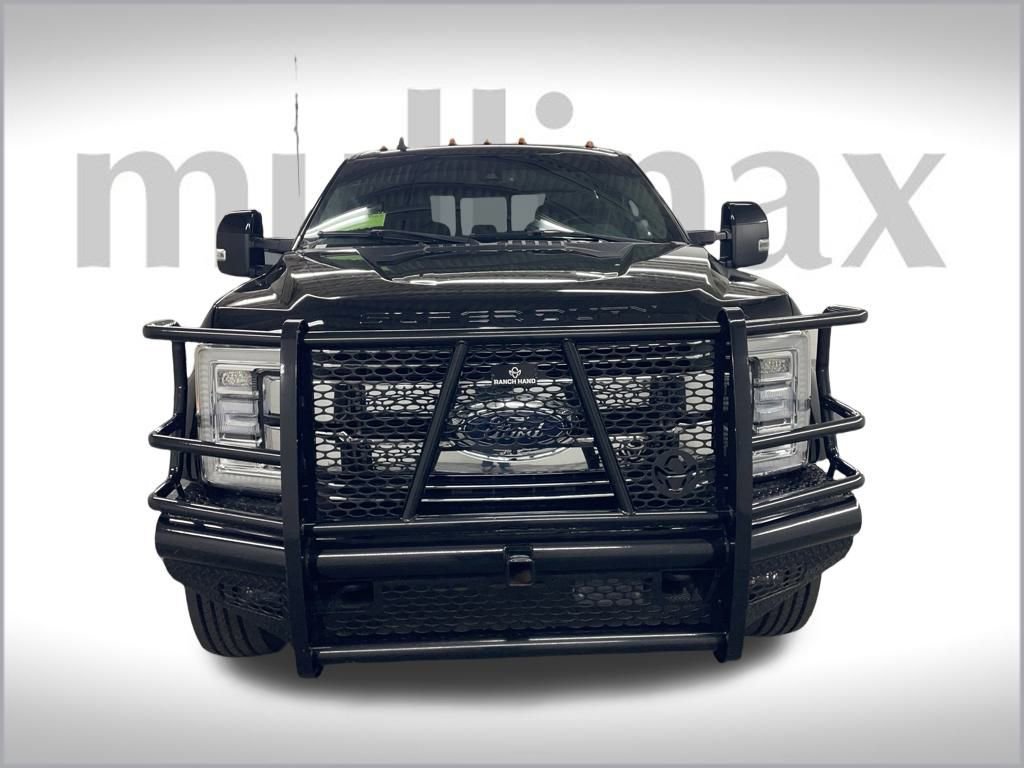 Certified 2019 Ford F450 Lariat w/ Lariat Ultimate Package image 8