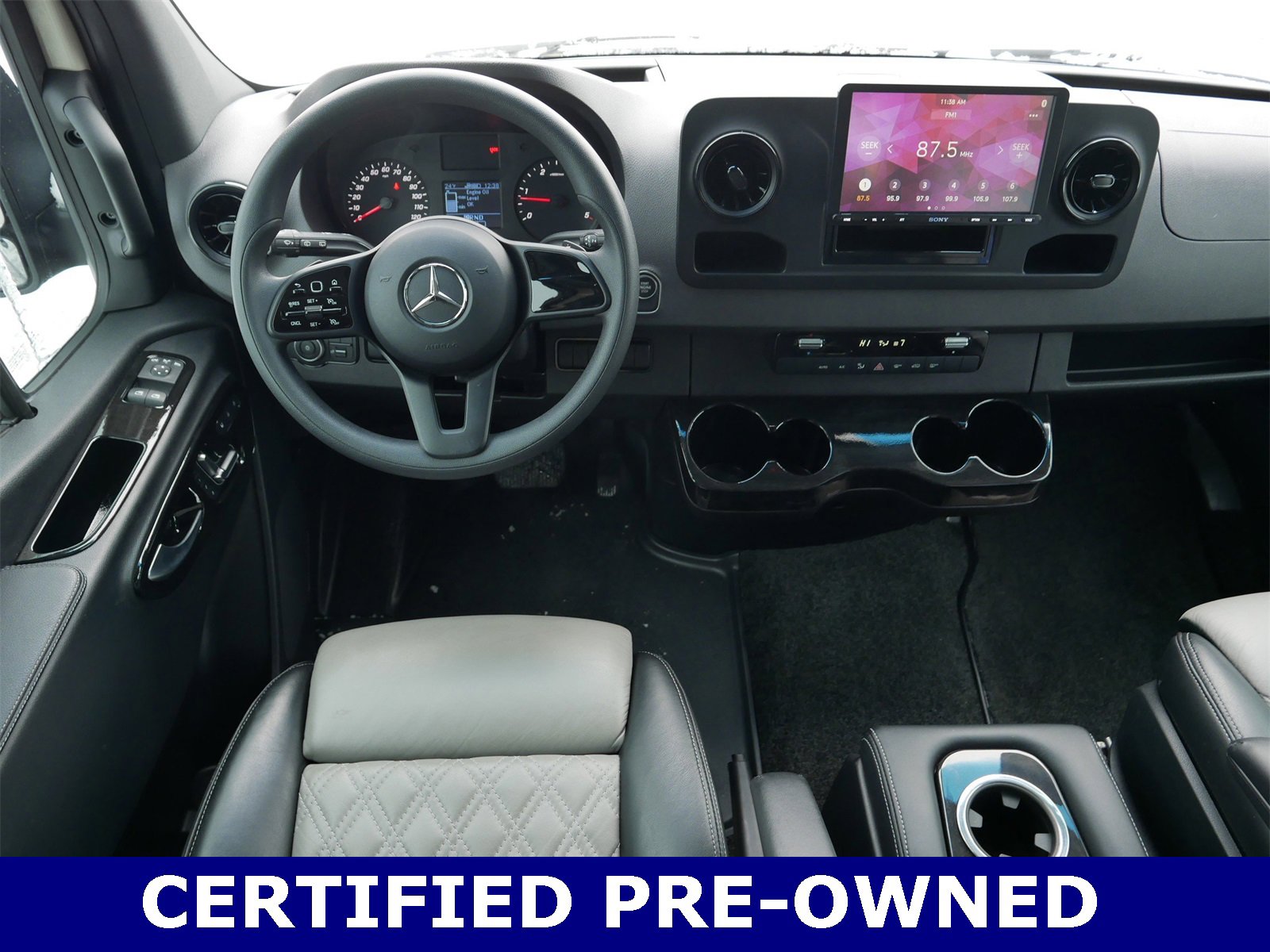 Used 2021 Mercedes-Benz Sprinter 2500 image 19