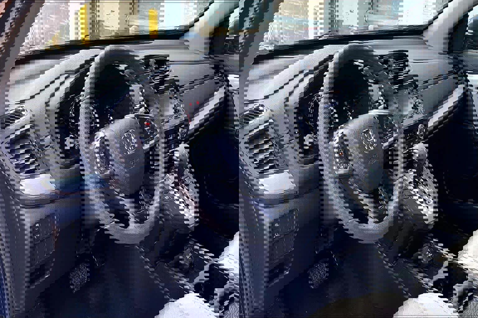 Used 2018 Honda CR-V LX image 19