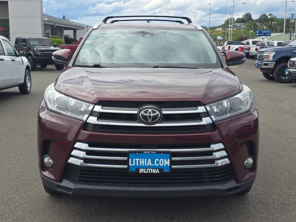 Used 2018 Toyota Highlander Limited AWD/4WD image 8