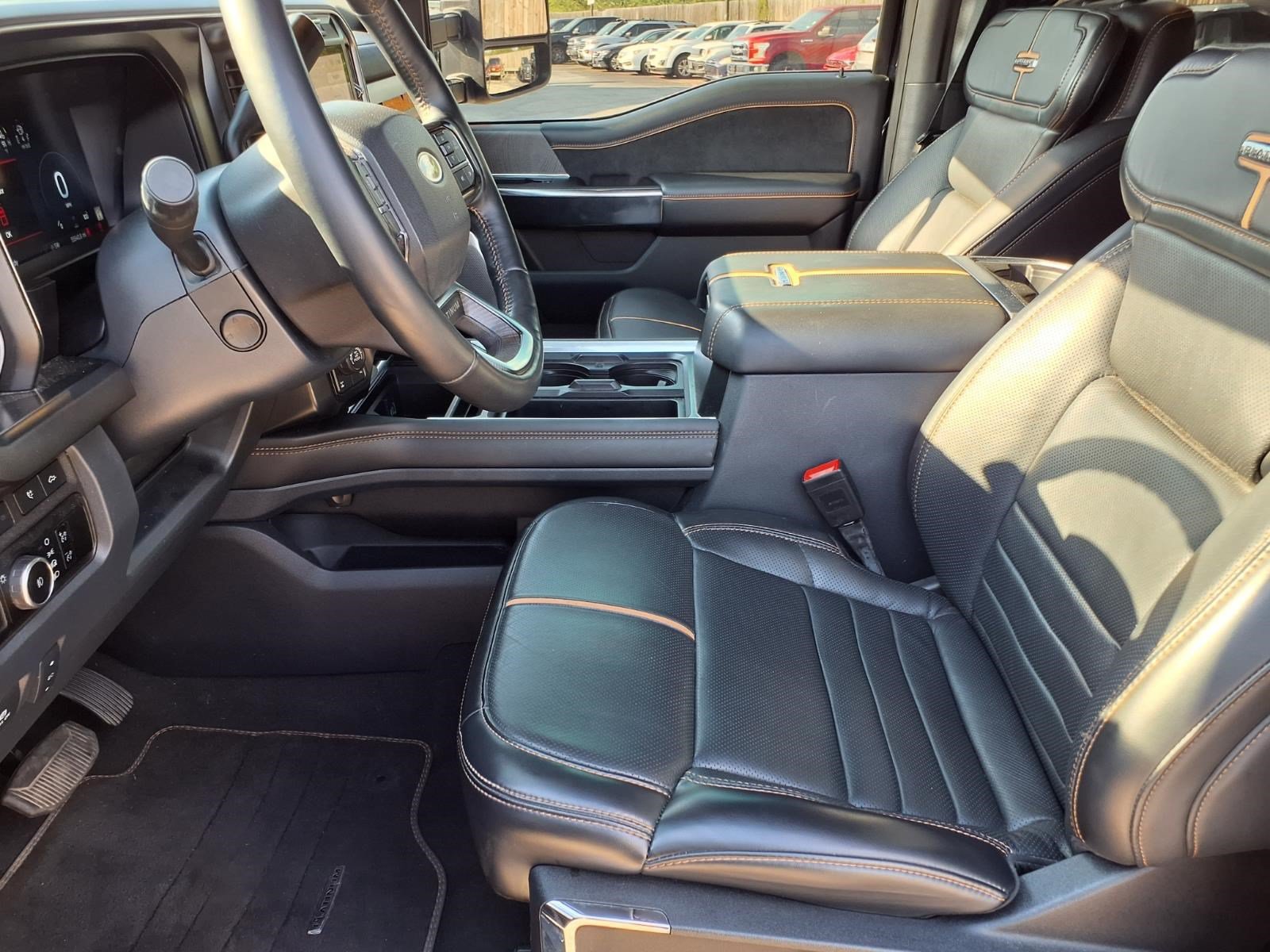Certified 2024 Ford F250 Platinum w/ Tremor Off-Road Package AWD/4WD image 13