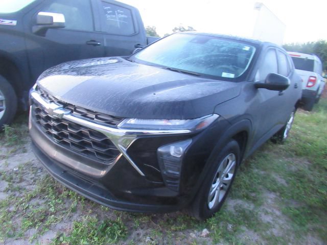 Used 2024 Chevrolet Trax LS FWD image 3