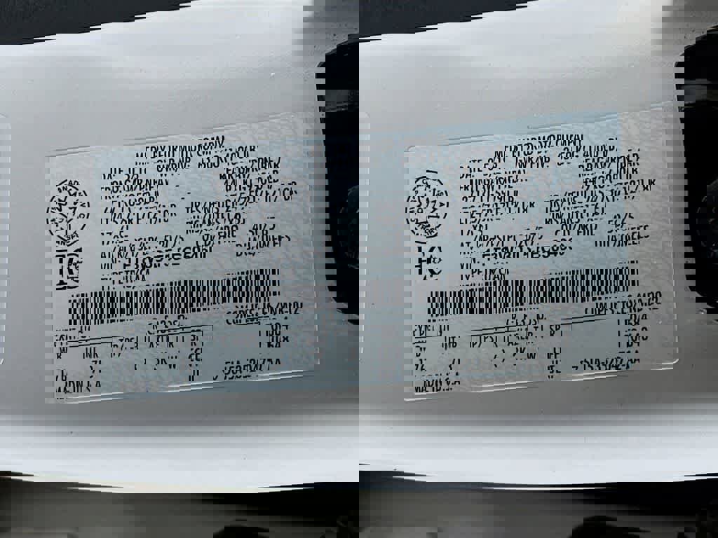 Certified 2018 Ford F350 Platinum w/ Platinum Ultimate Package image 22